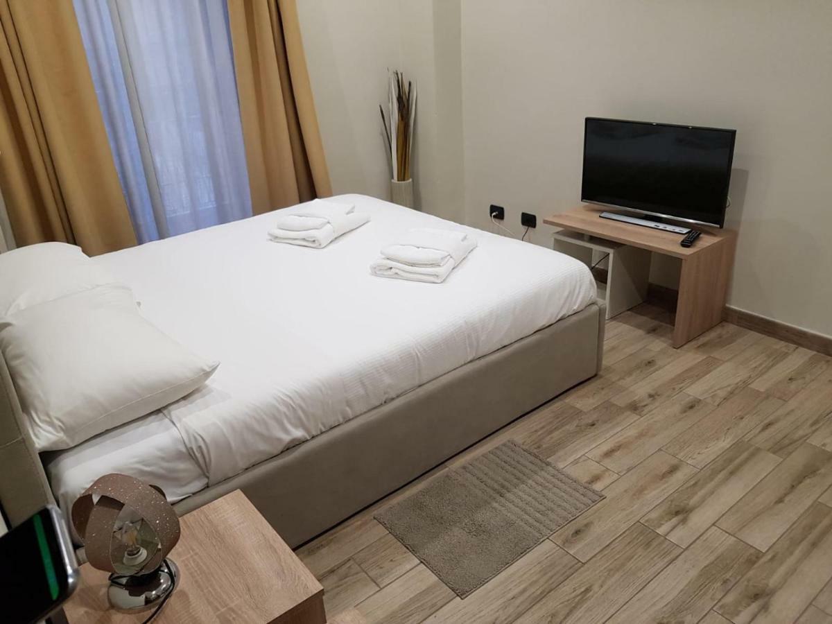 Magenta Gold - Centrale Ed Ideale Per Gruppi E Famiglie Apartment Торино Екстериор снимка